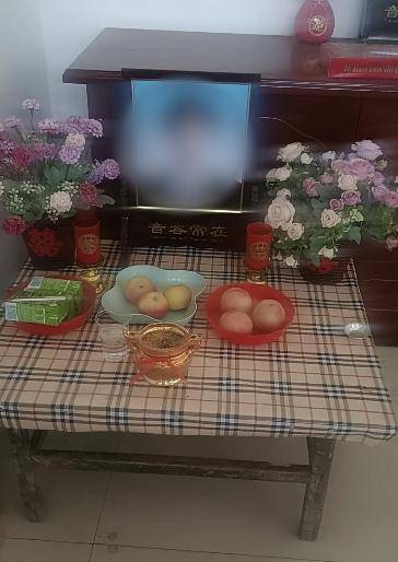 皇冠信用网在线开户_监控曝光！运城一男子因前女友拒复合持刀闯入家中皇冠信用网在线开户，女子哥哥在家门口遇害，案件将开庭