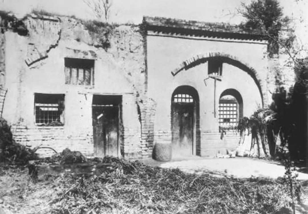 皇冠信用网申请_王立华：毛泽东提出山地游击战后皇冠信用网申请，为什么洛川会议上没有形成一致意见？