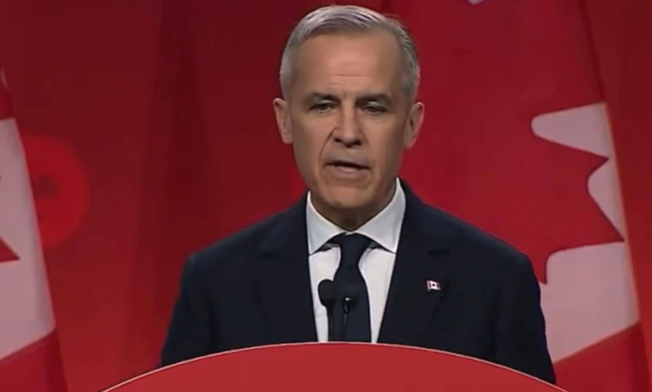 皇冠足球赛事_登上访华专机前皇冠足球赛事，加拿大总理卡尼公开警告特朗普，尊重格陵兰岛和丹麦的主权！